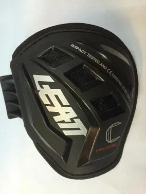 Чашка наколенника LEATT C-Frame Carbon Right