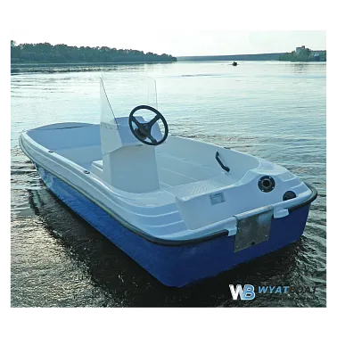 Моторная лодка WYATBOAT Пингвин с консолью (тримаран)