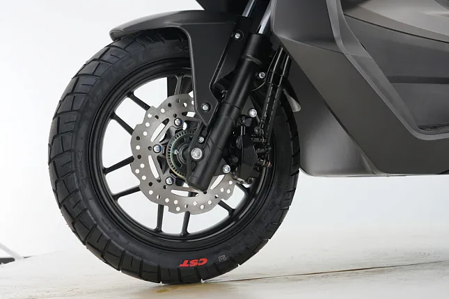 Скутер Gladiator AGV